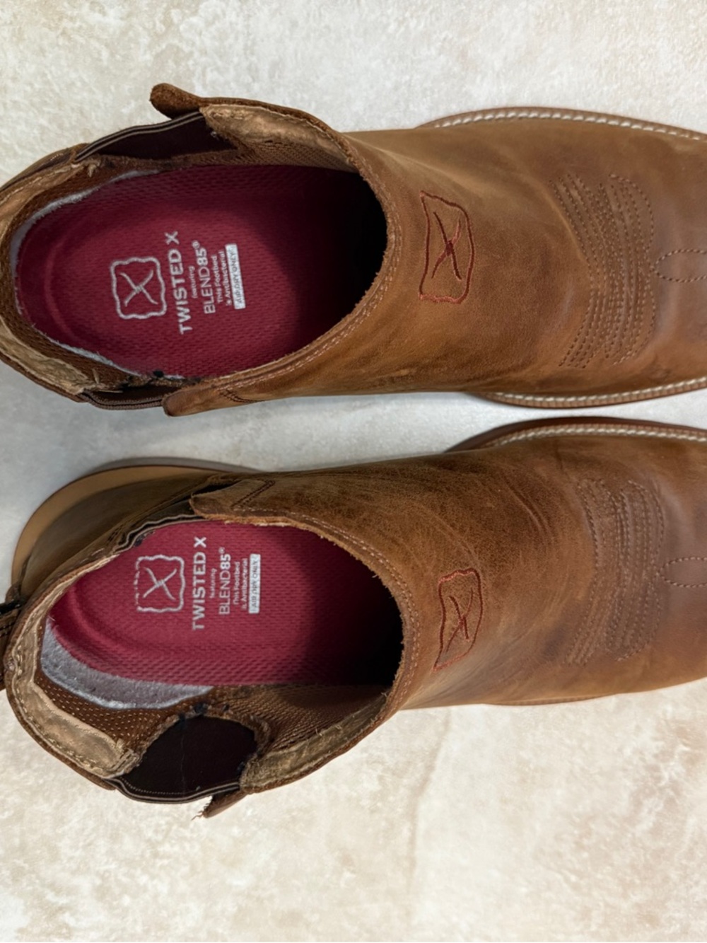 Twisted X Men's Brown Leather Chukka Boots - Picture 4 of 9